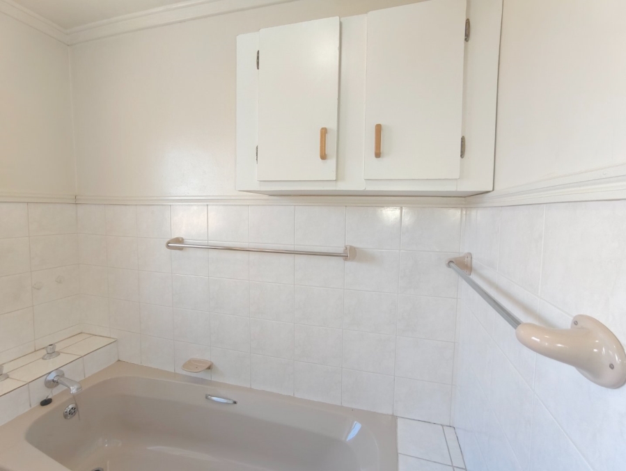 To Let 2 Bedroom Property for Rent in Fleurdal Free State